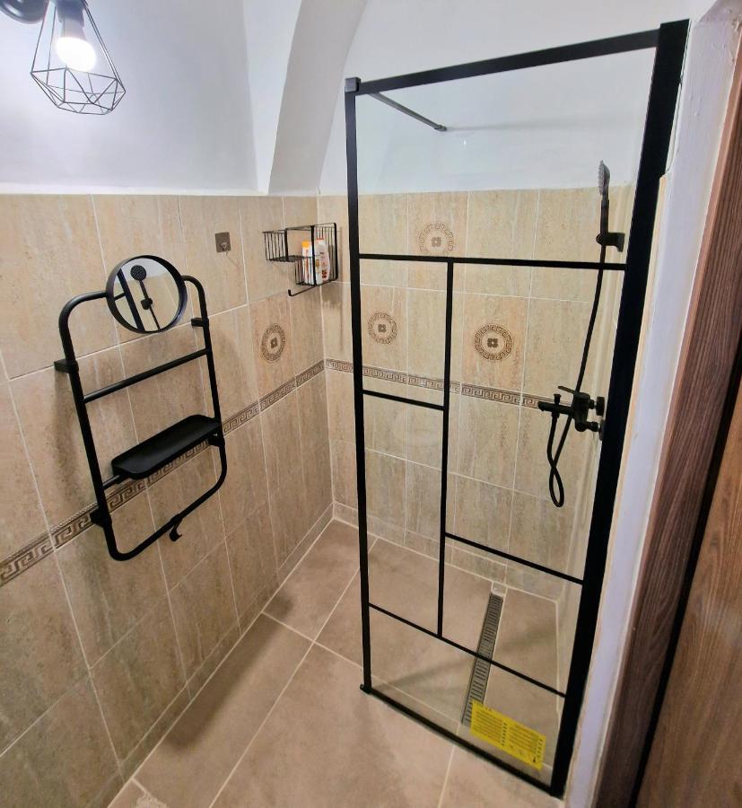 Ultra Central Medieval Apartment Клуж-Напока Экстерьер фото