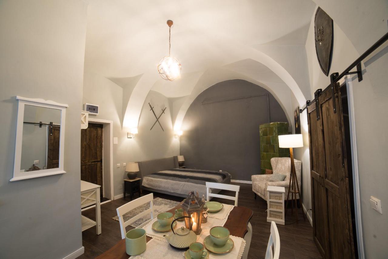Ultra Central Medieval Apartment Клуж-Напока Экстерьер фото